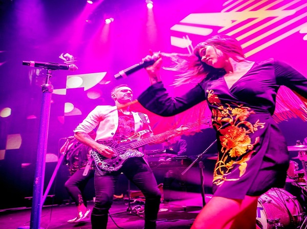 Top 5 Live Bands for Hire in the UK FREE booking guide available